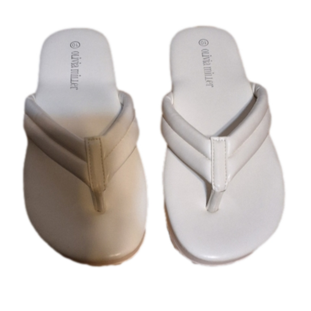 Upgrade Your Casual Style With These Olivia Miller Sandals! NIB